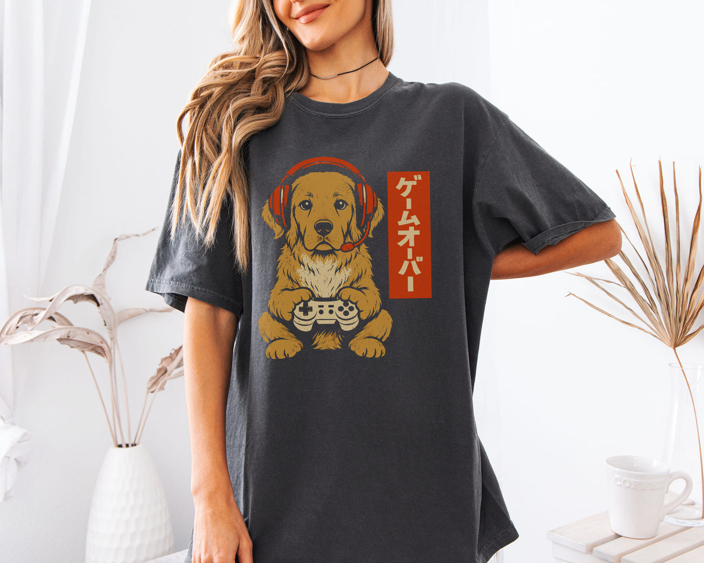Retro Gamer Golden Retriever T-Shirt