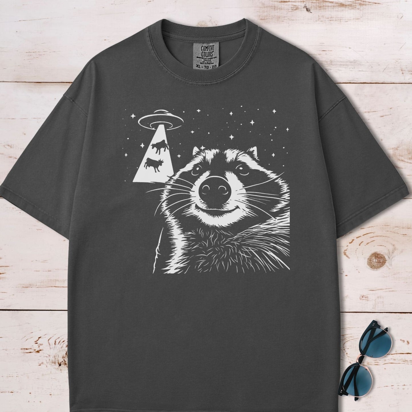 Alien UFO Abducting Cows Raccoon Selfie T-Shirt