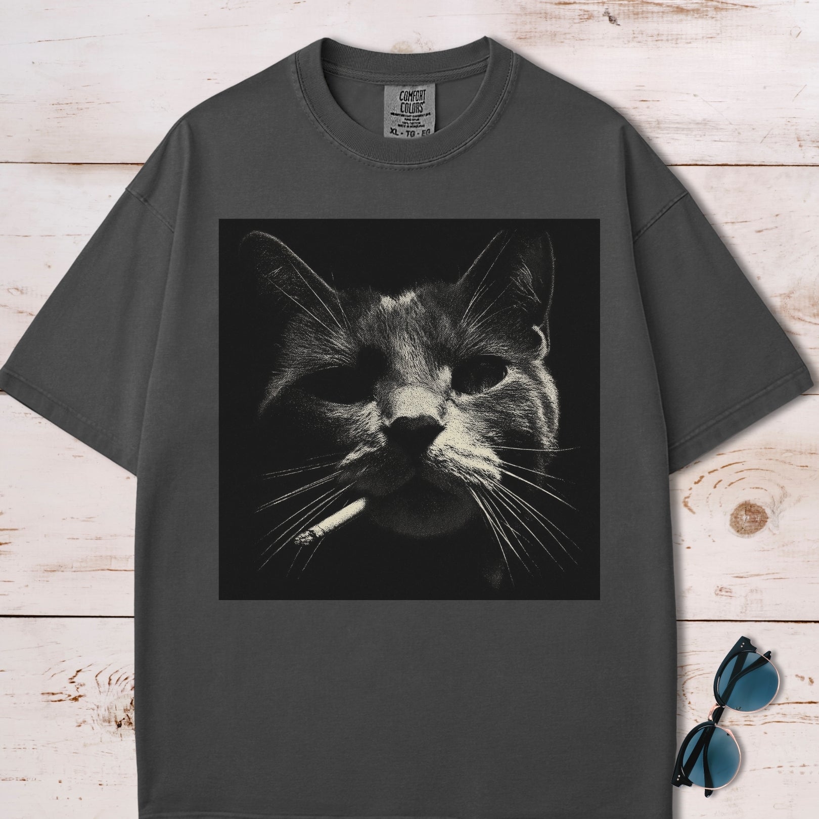Cool Cat Closeup Graphic T-Shirt
