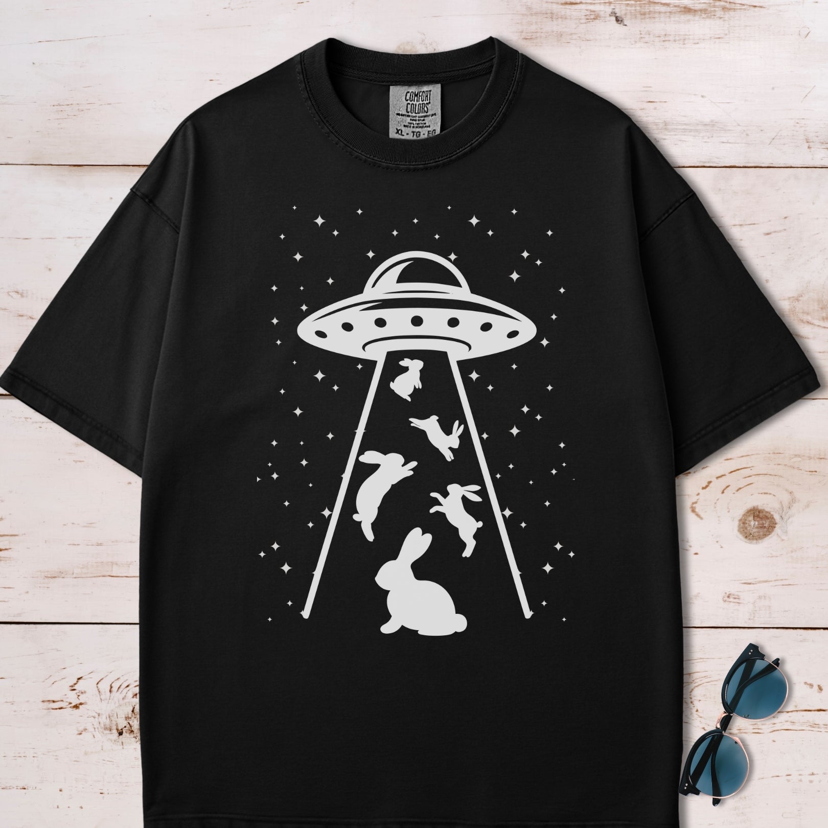Cosmic Rabbit Graphic UFO Aliens T-Shirt
