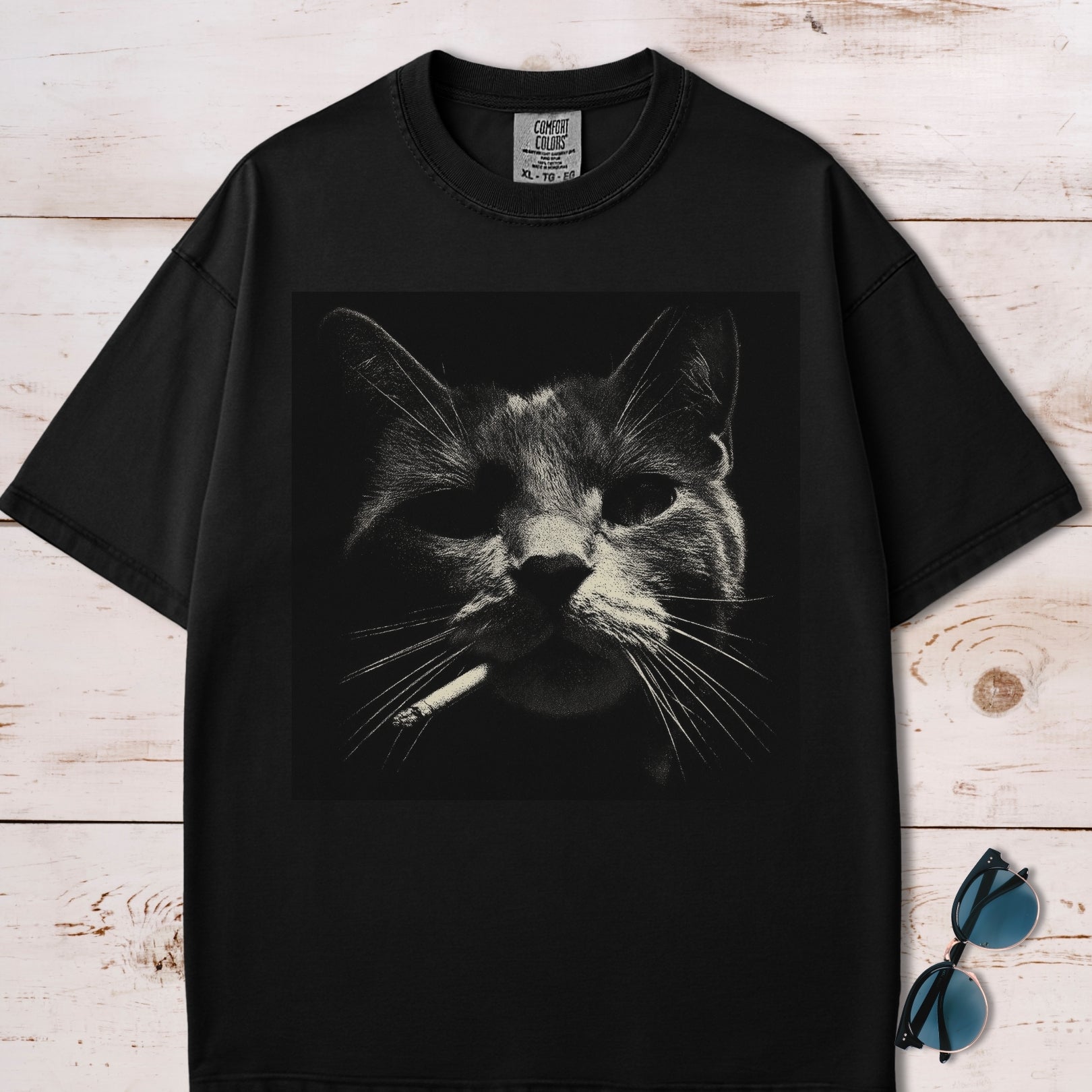 Cool Cat Closeup Graphic T-Shirt