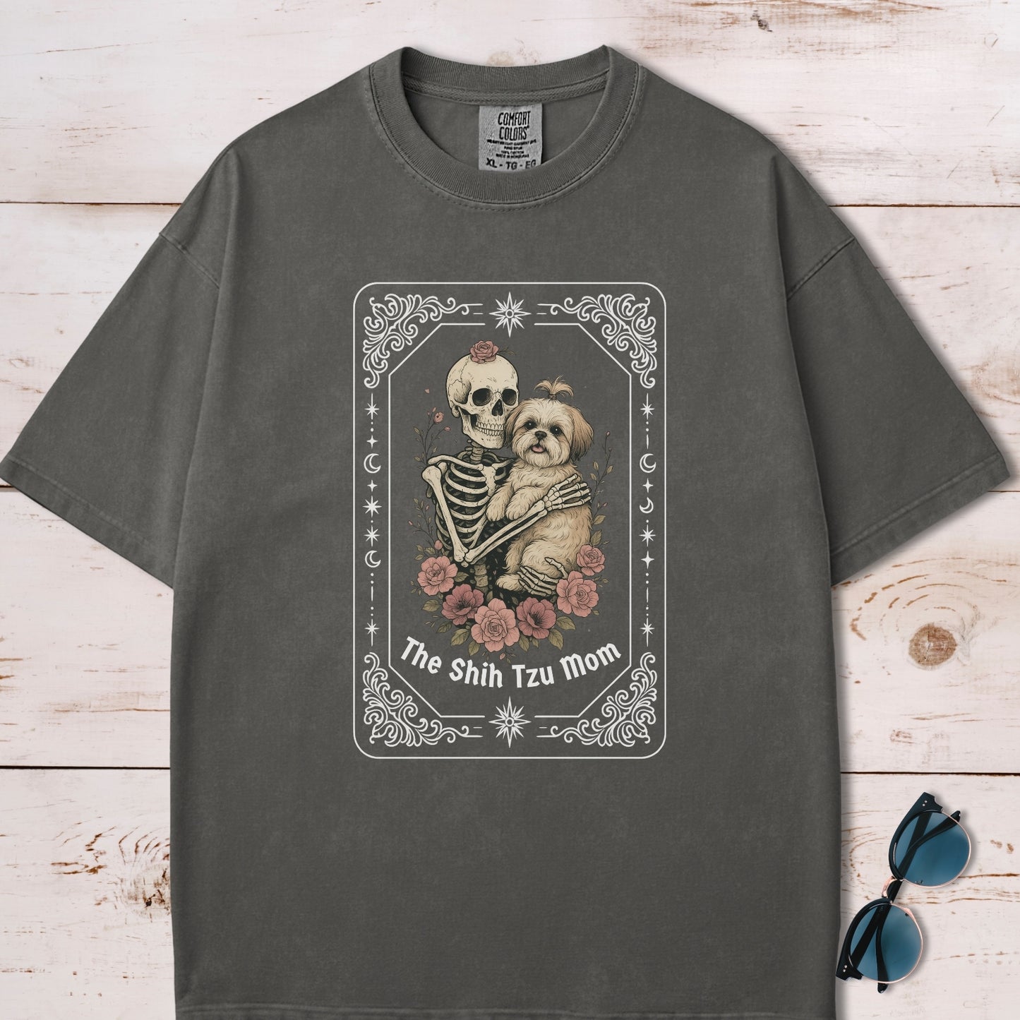 The Shih Tzu Mom Tarot Card T-Shirt