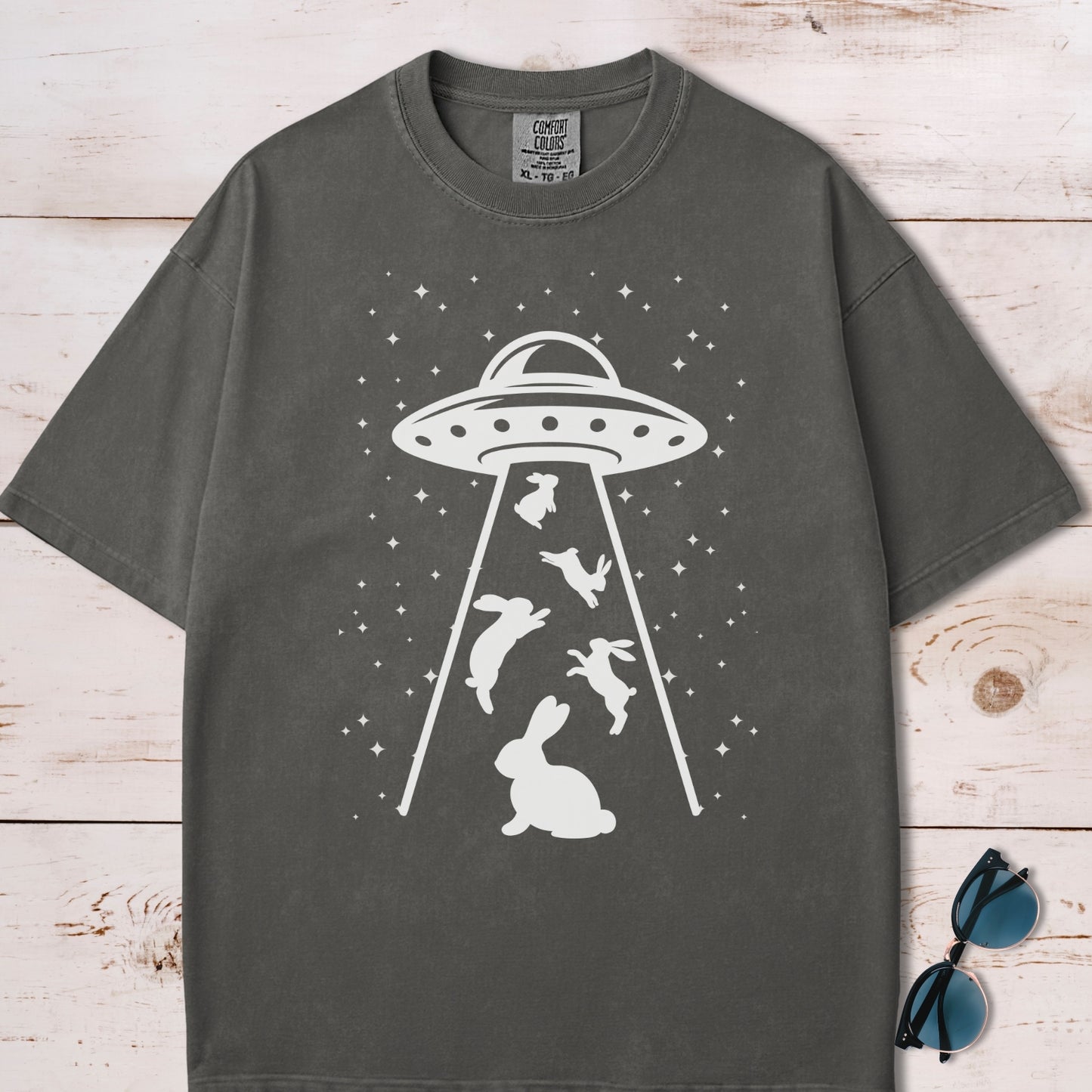 Cosmic Rabbit Graphic UFO Aliens T-Shirt