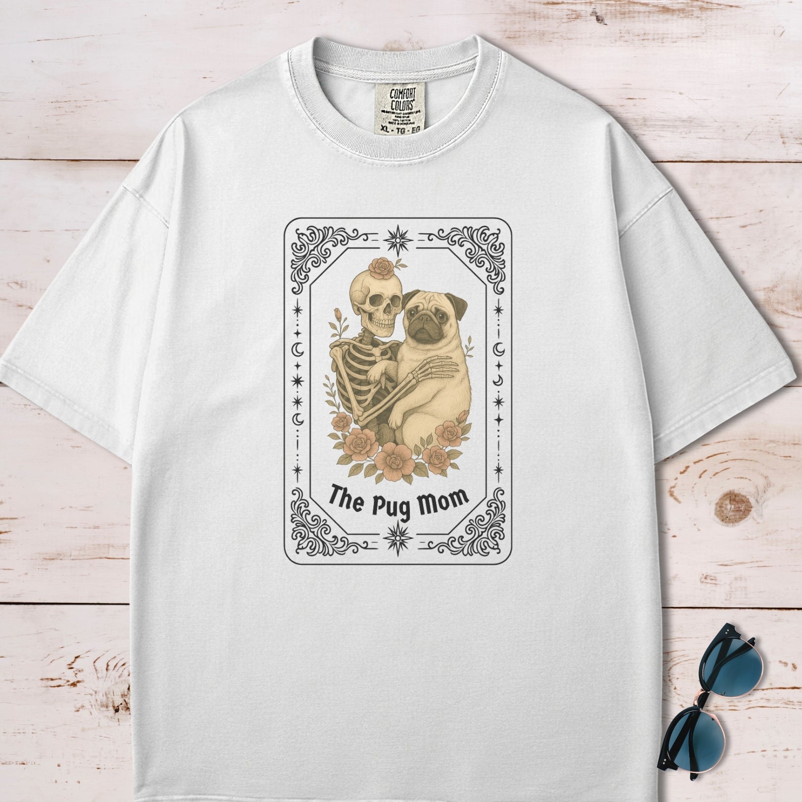 The Pug Mom Tarot Card T-Shirt