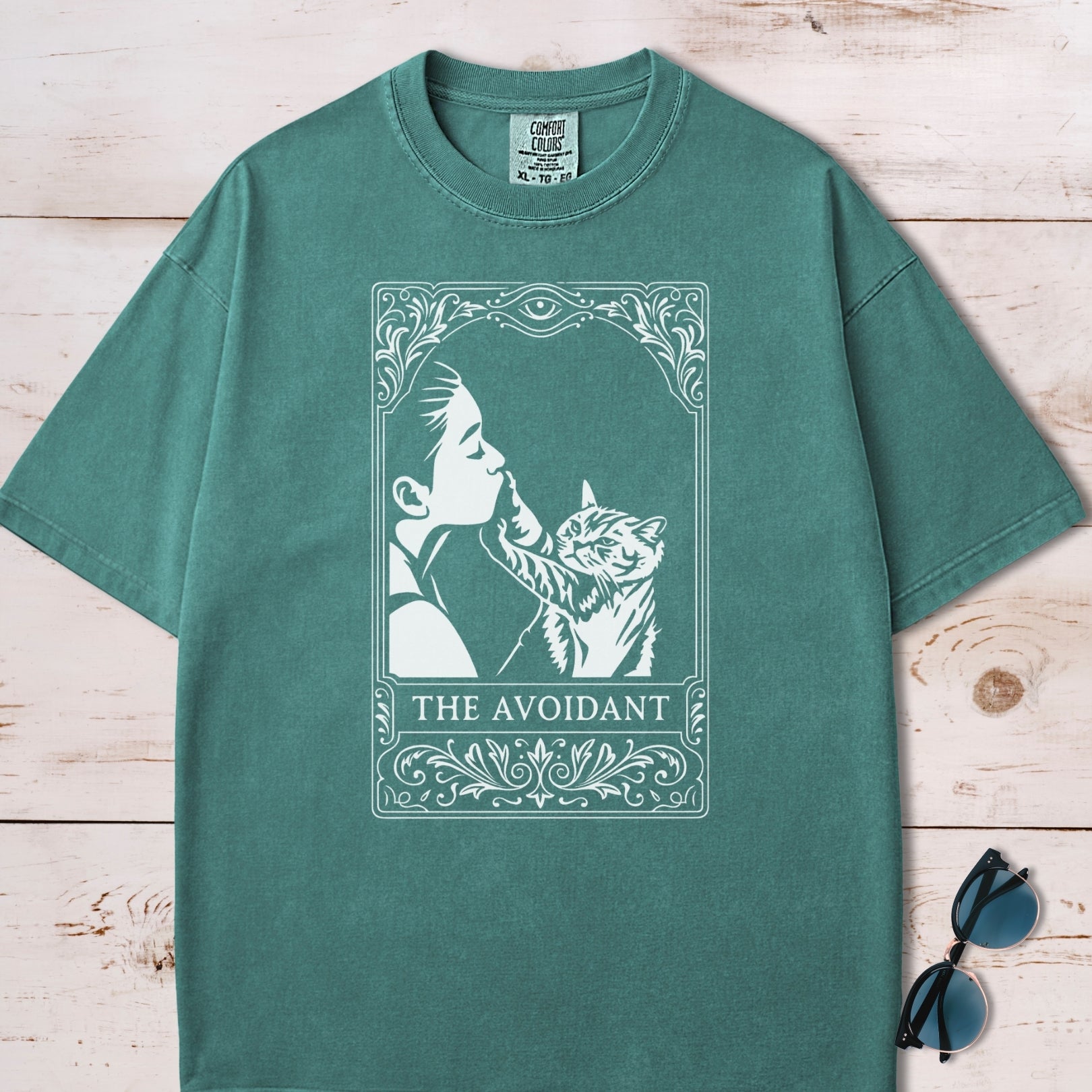 The Avoidant Cat Tarot Card T-Shirt
