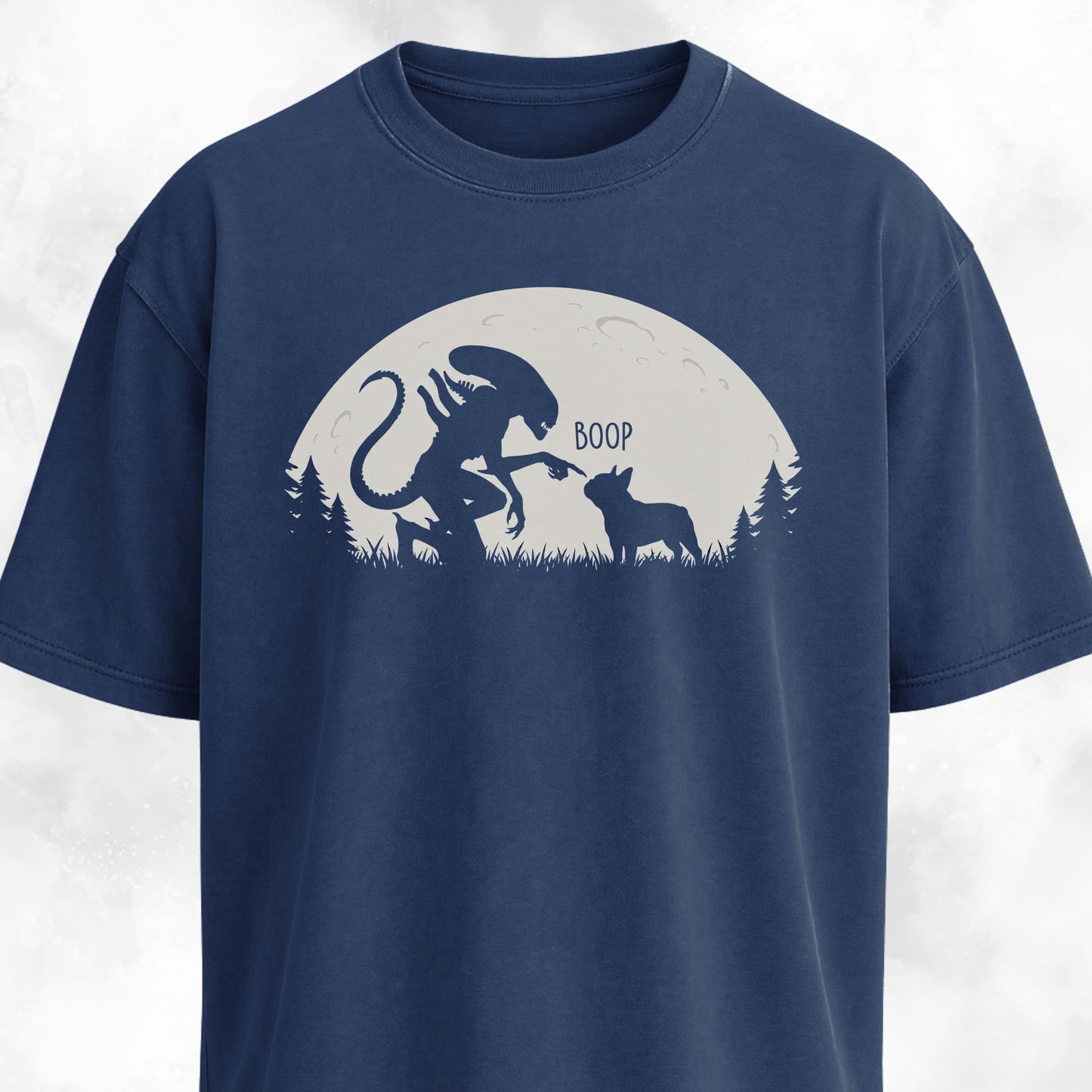 Alien Xenomorph Booping Frenchie T-Shirt