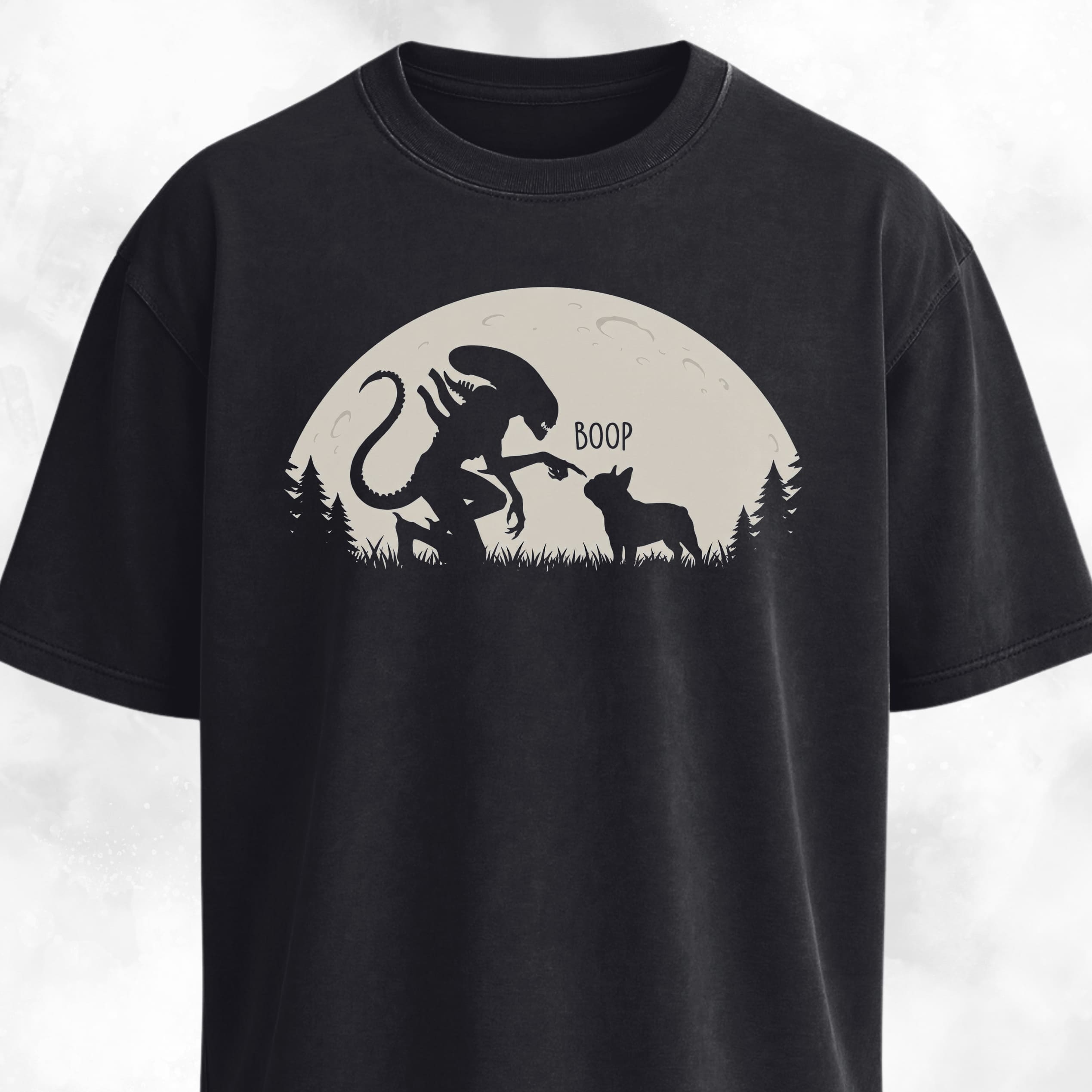 Alien Xenomorph Booping Frenchie T-Shirt
